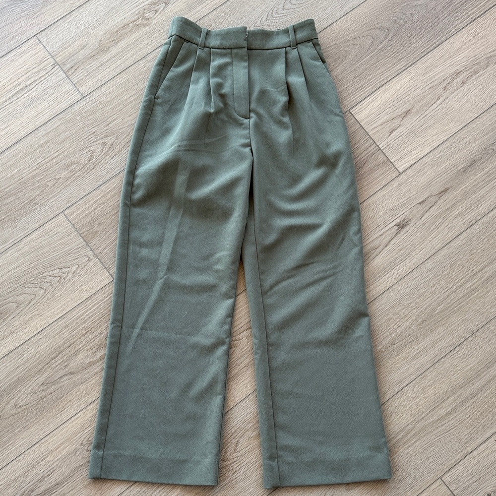 Abercrombie & Fitch Women's Trousers size 0